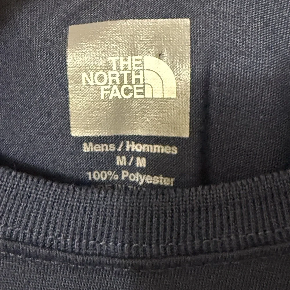 The North Face Men's Navy Blue Vapor Wick T-Shirt Medium Workout Running Hiking